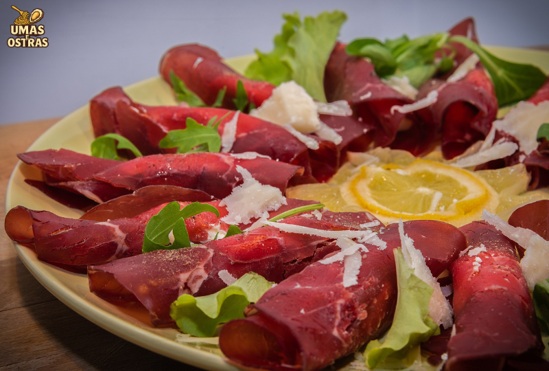 Bresaola a carne curada italiana