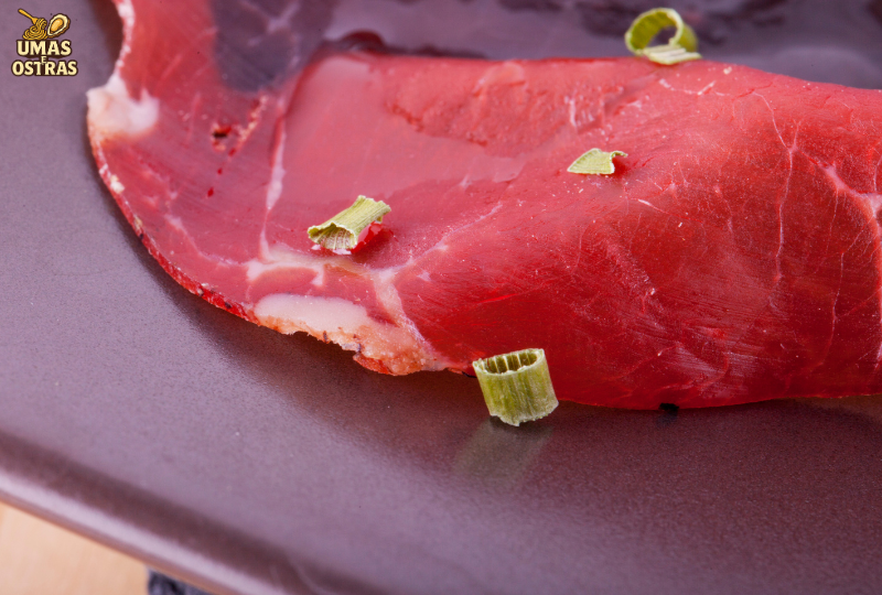 Bresaola a carne curada italiana